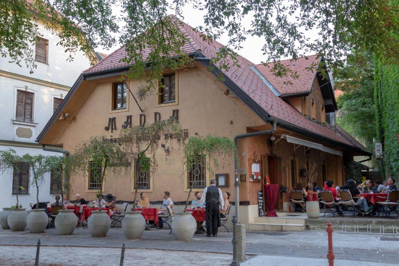 Fine Ljubljana Apartments Bagian luar foto